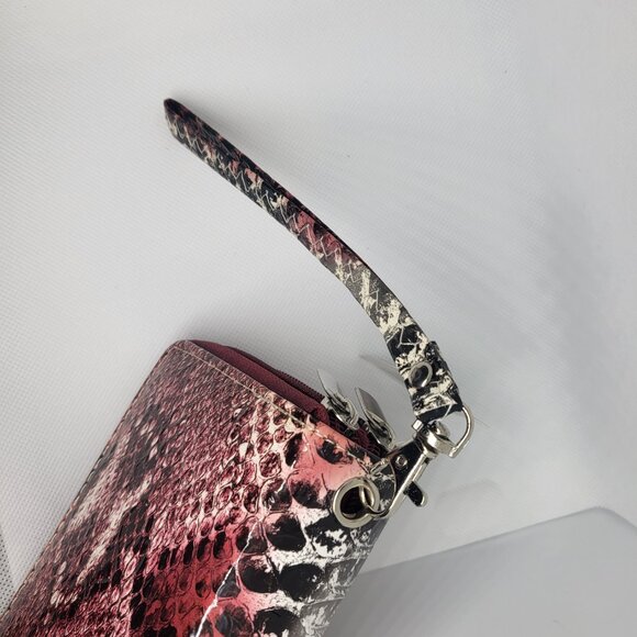 Wallet Clutch Faux leather Snake skin pattern. Double zipper. Pink with strap - Picture 5 of 7